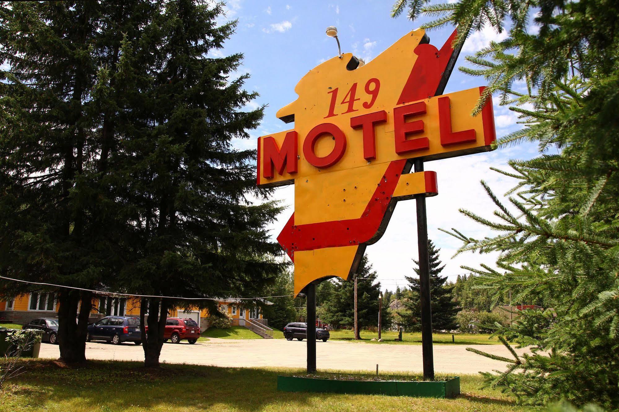 Motel 149 Mont-Tremblant Extérieur photo